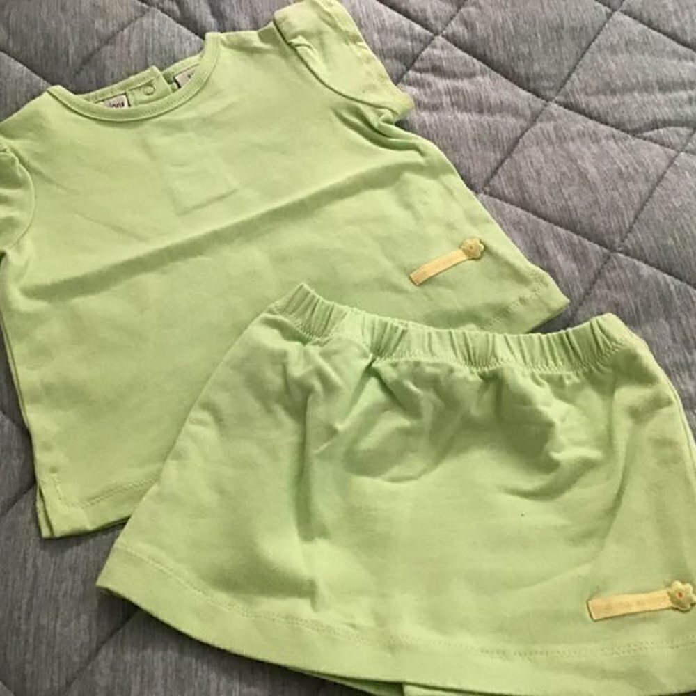 First Impressions 2 pc Lime Green Short Set Size 6-9 Months and 12 Month…